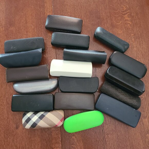 Designer Lot of 18 Eyeglass Sunglass Cases Hard and Soft main image 5